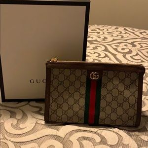 Authentic, Like New Gucci Ophidia SLG 2018